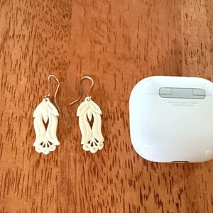 Elegant Cream Dangle Earrings